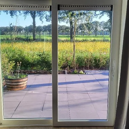 Holiday home Buitengewoon *